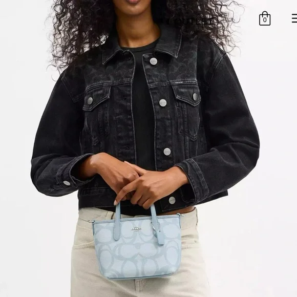 NWT！COACH City Mini Tote Bag In Sketch Signature Canvas（COACH CBM64）
